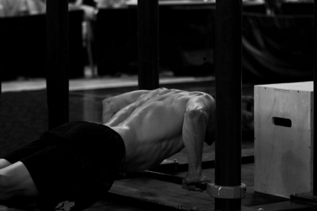 One-to-one calisthenics coaching focused on strength and technique